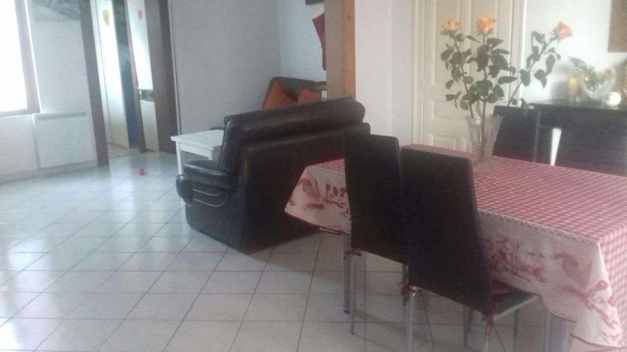 Maison A Partager Apartamento Troyes Exterior foto